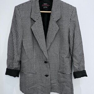 2/40$ Ports Trademark jacket size small wool black and white tweed